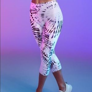 WITH X Peloton Tie Dye burst white leggings